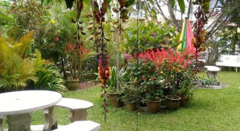 Krs Pines Hotel